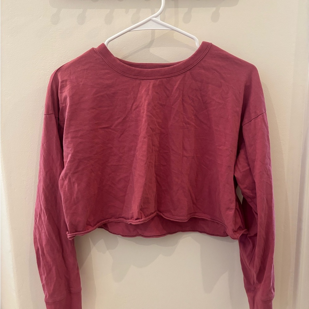 Forever 21 Pink Cropped Long Sleeve